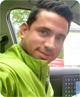 Car Keys Geeks - Oscar Cherivi - Professional Keys Programmer